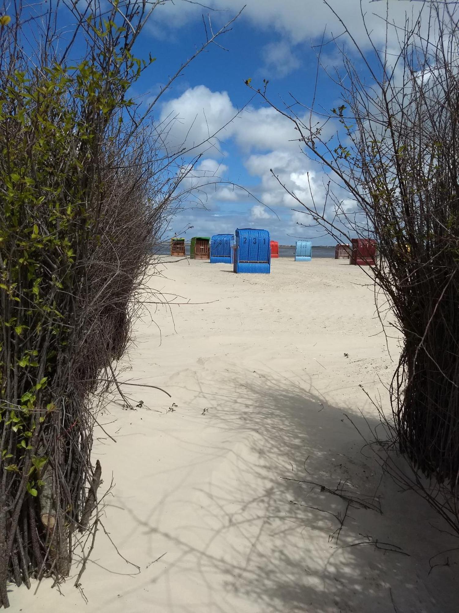 Drei-Insel-Blick Neßmersiel Extérieur photo